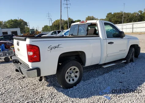 2009 Chevrolet Silverado C1500 from USA, damaged, VIN 1GCEC14C79Z130972